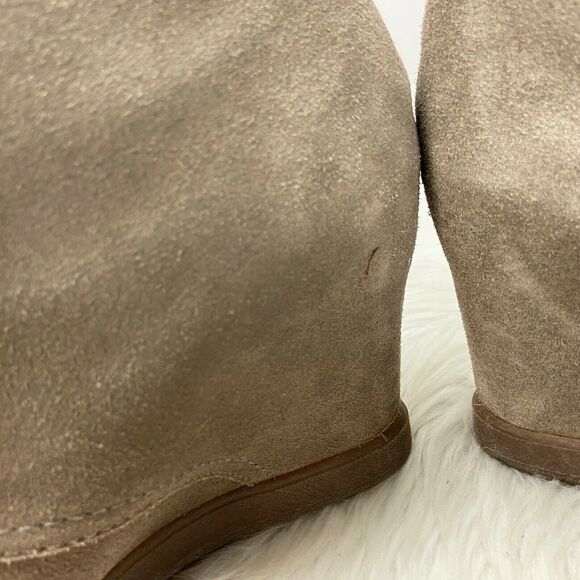 Dolce Vita 10 Womens Beige Suede Hidden Wedge Ankle Booties - Picture 7 of 9